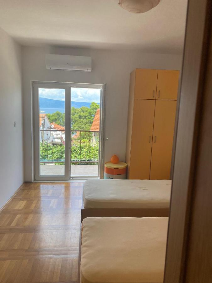 Bura Apartment เยลซา ภายนอก รูปภาพ